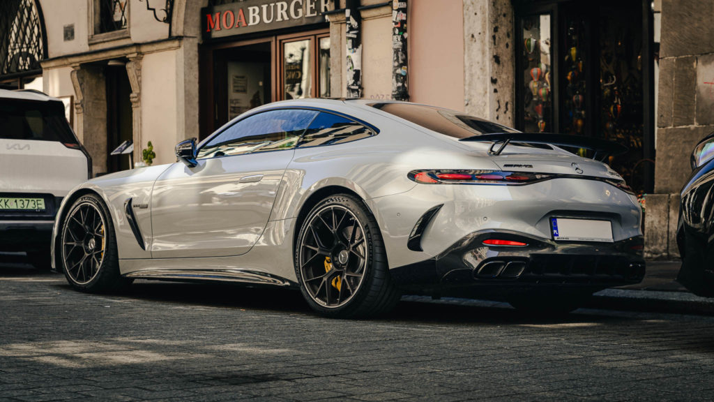 003_GT63-AMG