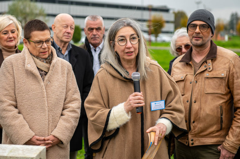 Photo Pose de la première pierre Village d&rsquo;Enfants – L&rsquo;Isle-sur-le-Doubs
