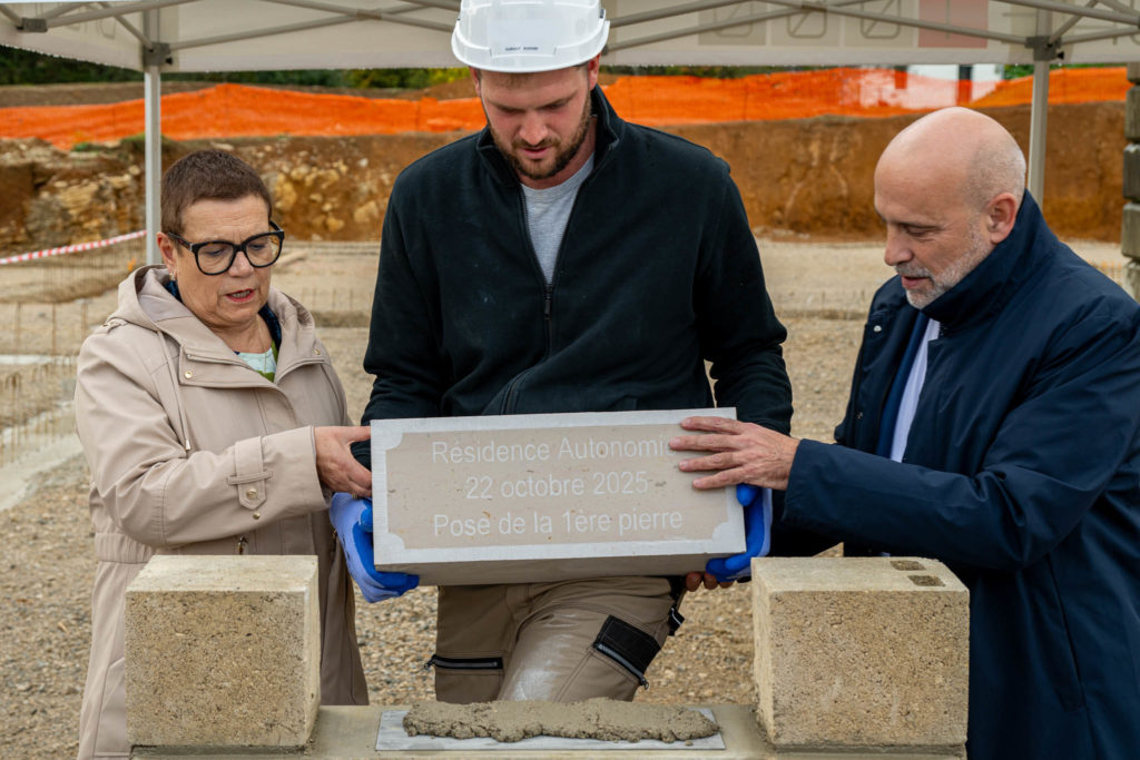 Pose de la première pierre – Résidence autonomie, Saint-Vit — photographie institutionnelle FLORSKA, image 17