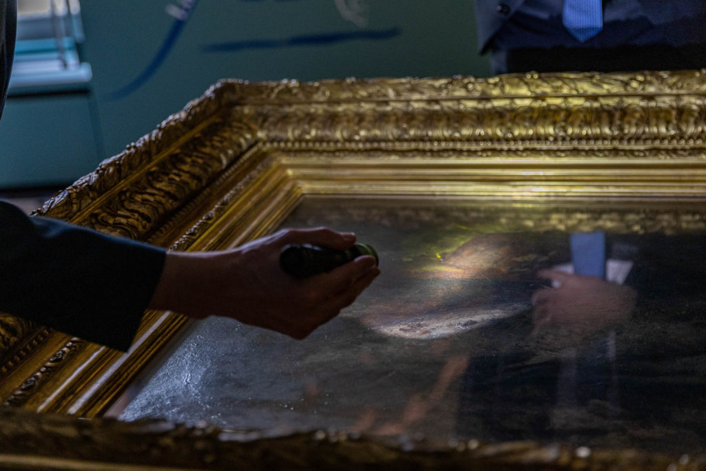 018_accrochage_truite_musee_Courbet