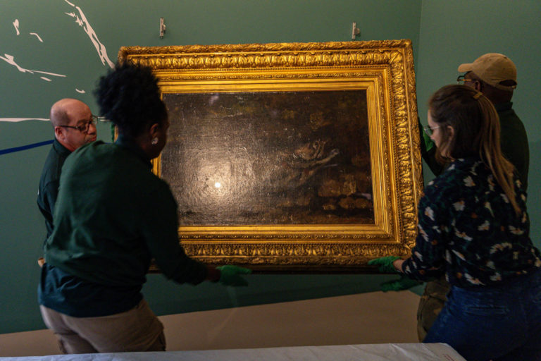 Photo Accrochage « La Truite » au Musée Courbet – Ornans