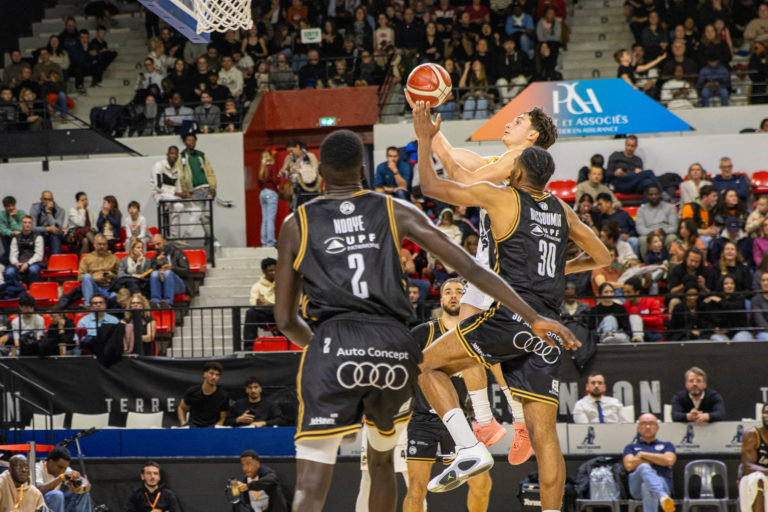 Photo BESAC vs Le Havre – Basket