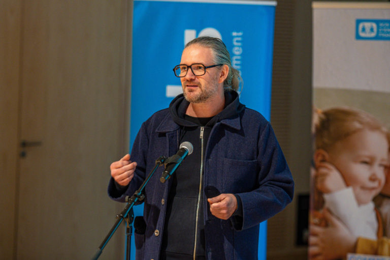 Photo Pose de la première pierre Village d&rsquo;Enfants – L&rsquo;Isle-sur-le-Doubs