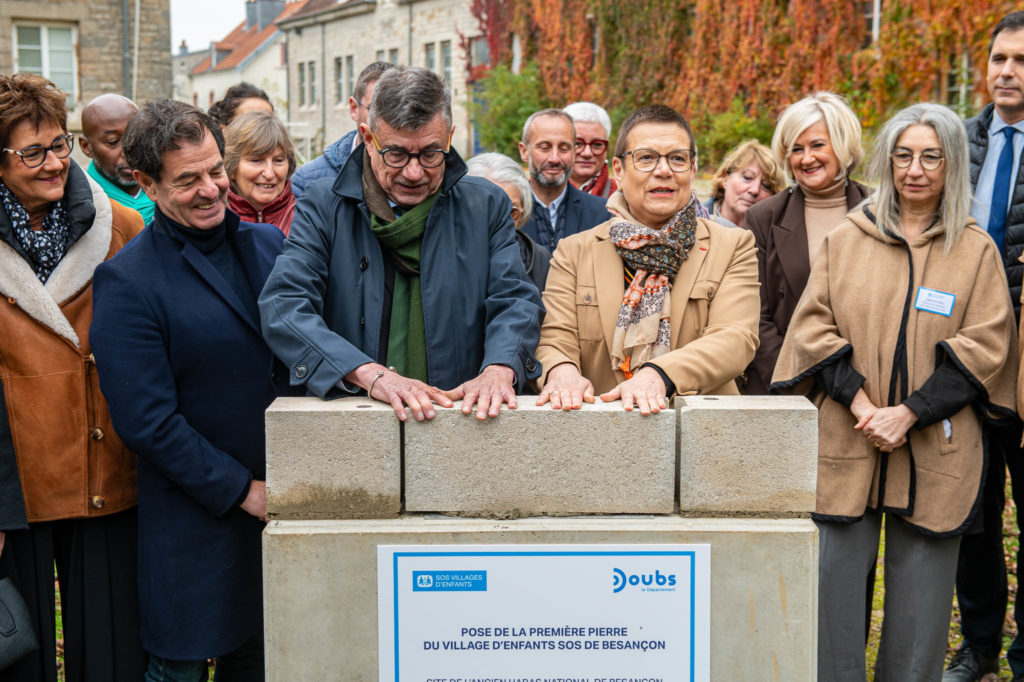 Pose de la première pierre – Besançon — photographie institutionnelle FLORSKA, image 43