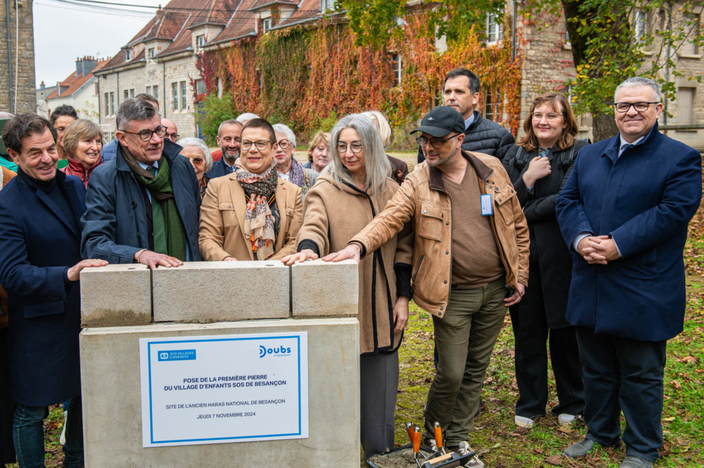 Pose de la première pierre – Besançon — photographie institutionnelle FLORSKA, image 15