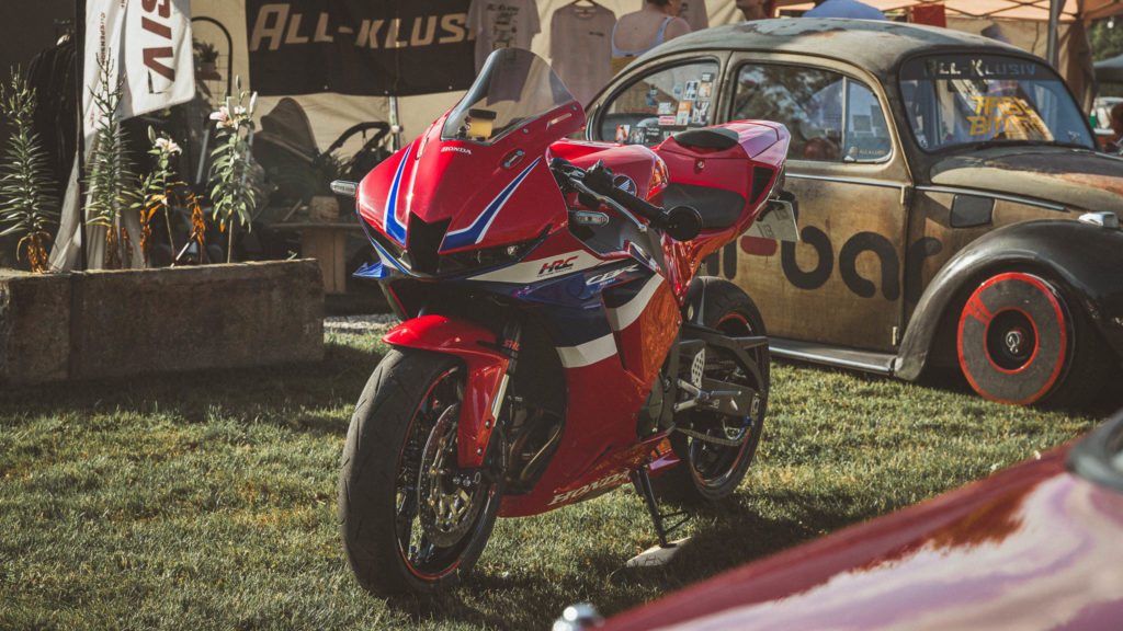 217_allKlusiv-attitude