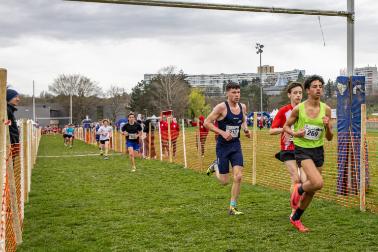 Photo Finale du cross nationale des pompiers 2025