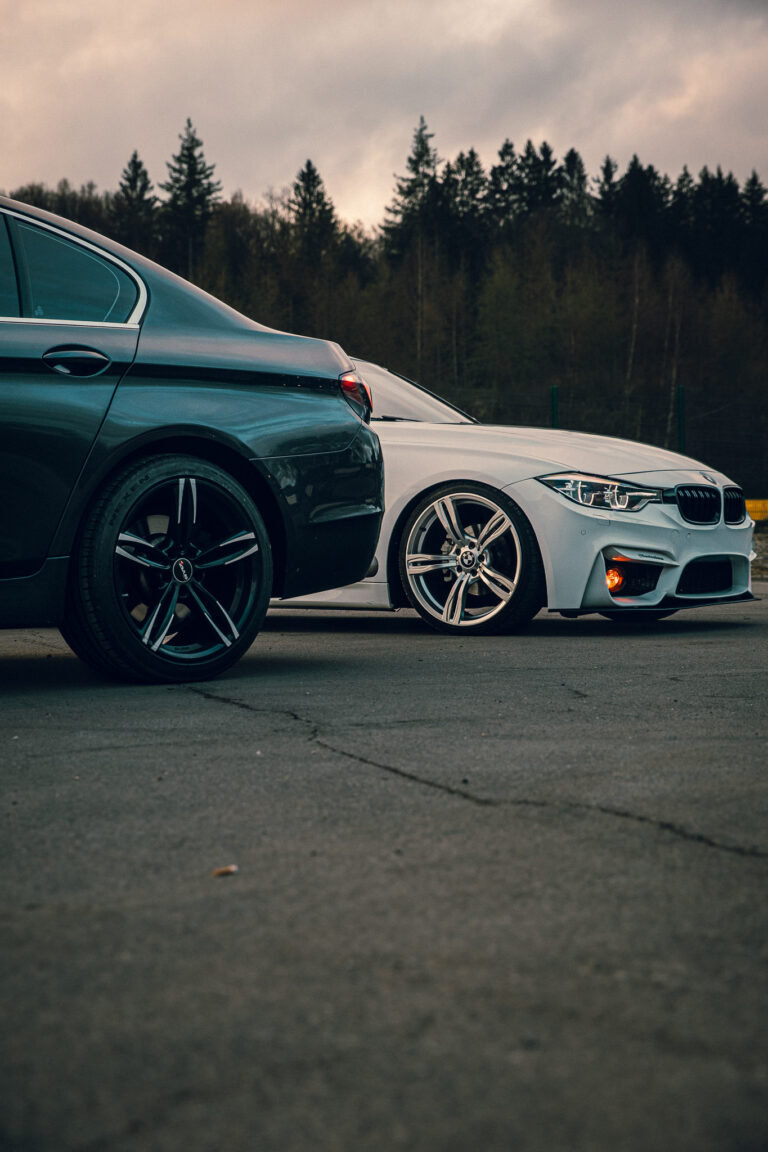 Photo Duo BMW Série 5 F10 – Série 3 G31