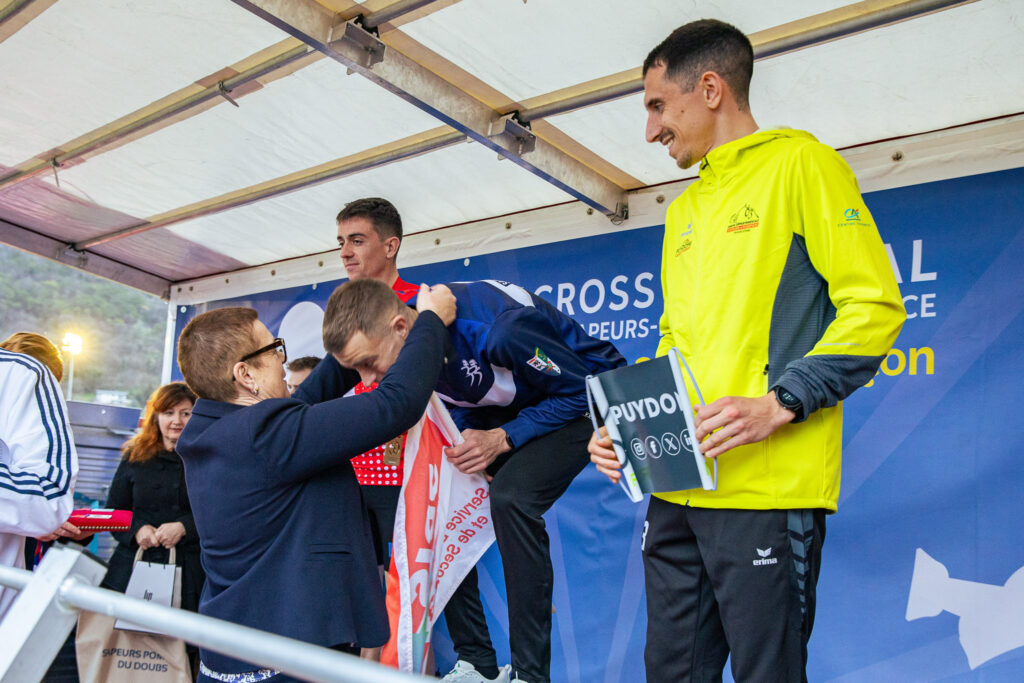 177_Cross_national_des_pompiers