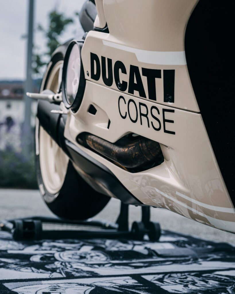 Ducati Panigale V2 — photographie moto FLORSKA, image 3